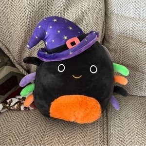 NWT! Squishmallows Halloween GILDIE the Spider Witch, 8"